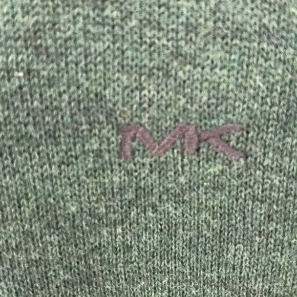 MICHAEL KORS FOREST GREEN V NECK SWEATER FOR MEN IN XXL - Picture 6 of 6